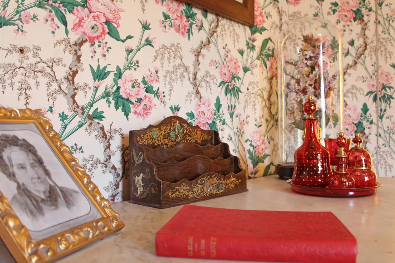 Domaine De Bort Bed & Breakfast Saint-Priest-Taurion Екстериор снимка