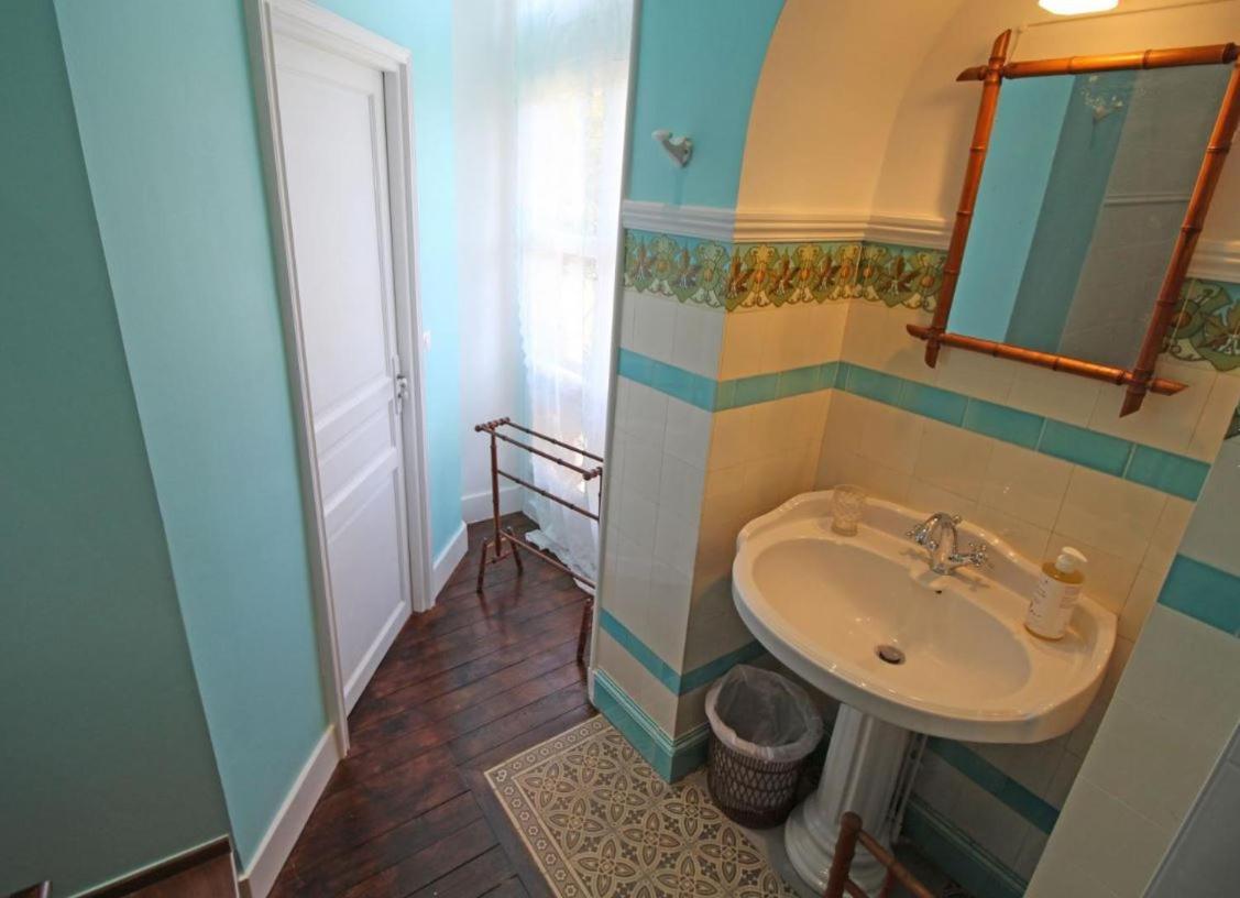 Domaine De Bort Bed & Breakfast Saint-Priest-Taurion Екстериор снимка